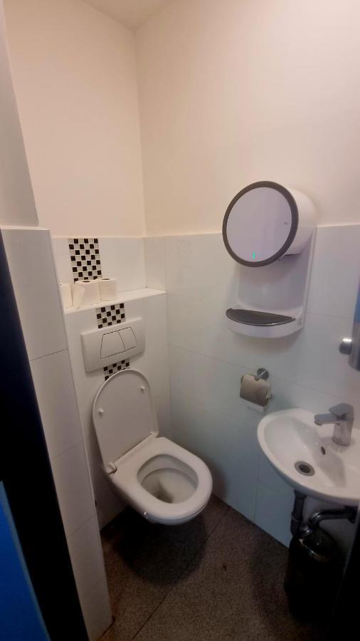 פראג Hostel Cibulka מראה חיצוני תמונה